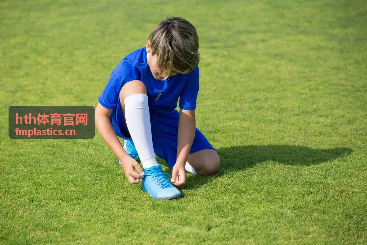 hth体育官网记录球队合练与教练组布置阵容